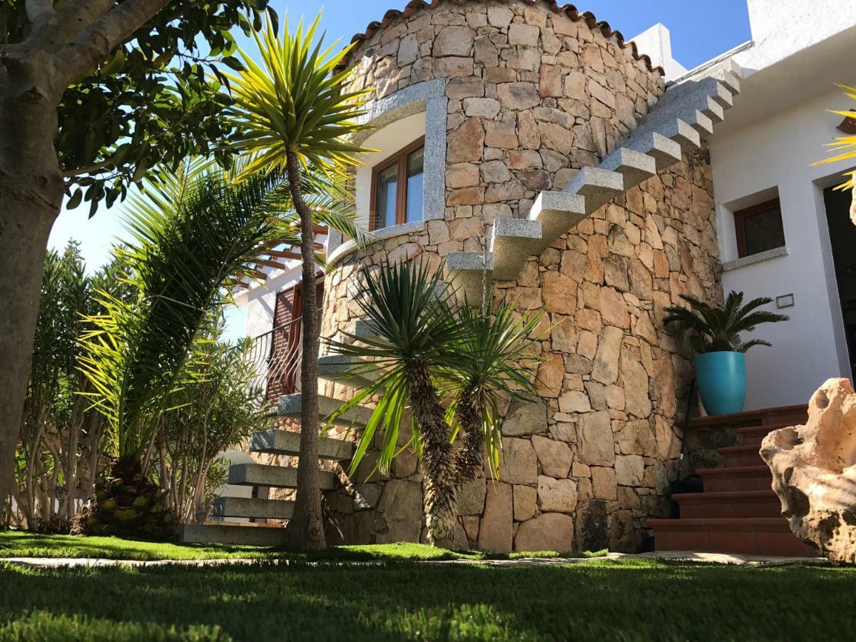 Le Case Del Mare Porto San Paolo  Buitenkant foto
